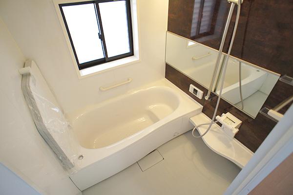 Bathroom. Indoor (11 May 2013) Shooting