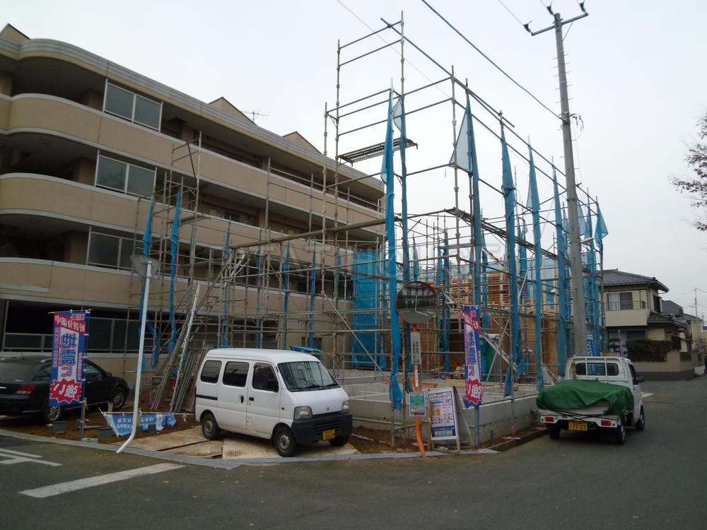 Local photos, including front road.  ◆ Living environment is good. First, please feel free to contact us.