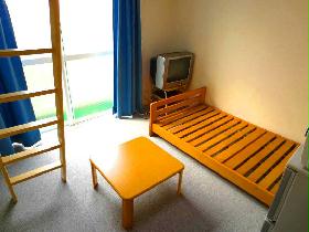 Living and room. Also equipped with a single bed!   ※ Some rooms without equipment