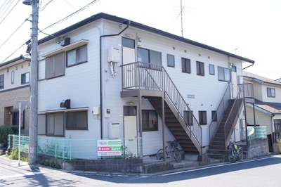 Building appearance. Nagareyama Central Park Station a 10-minute walk (800m) ・ 2 lines Available