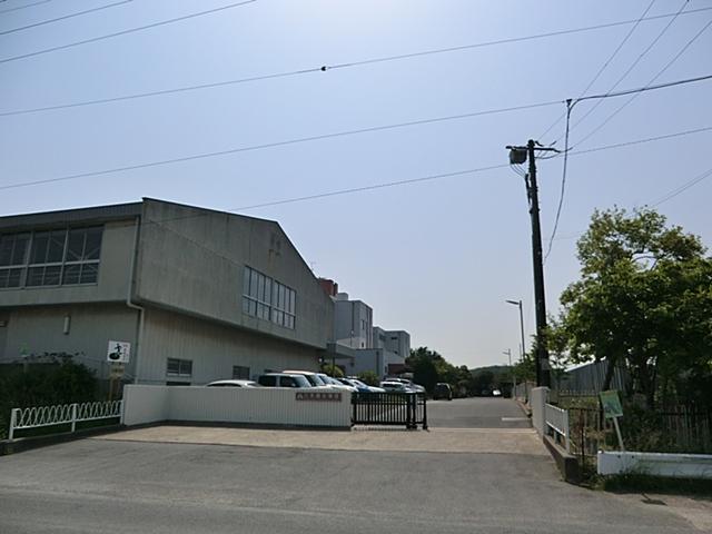 Primary school. Nagareyama 880m up to municipal Minami Yagi Elementary School