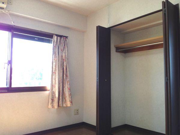 Non-living room. Indoor (July 2013) Shooting