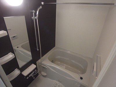 Bath. Reheating function ・ Bathroom dryer with bus.