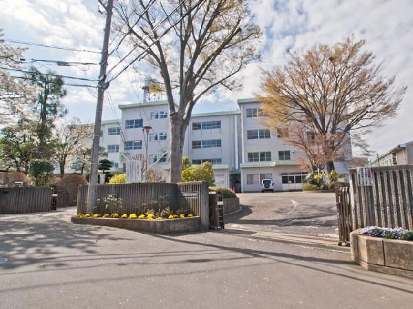 Junior high school. Nagareyama until municipal Tokiwamatsu Junior High School 870m