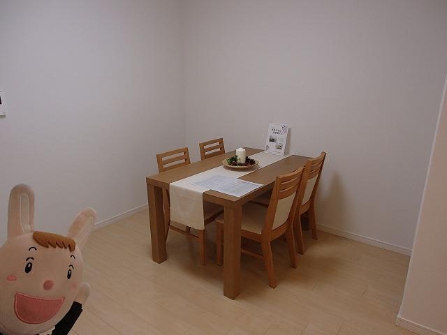 Living. Indoor (October 25, 2013) Shooting