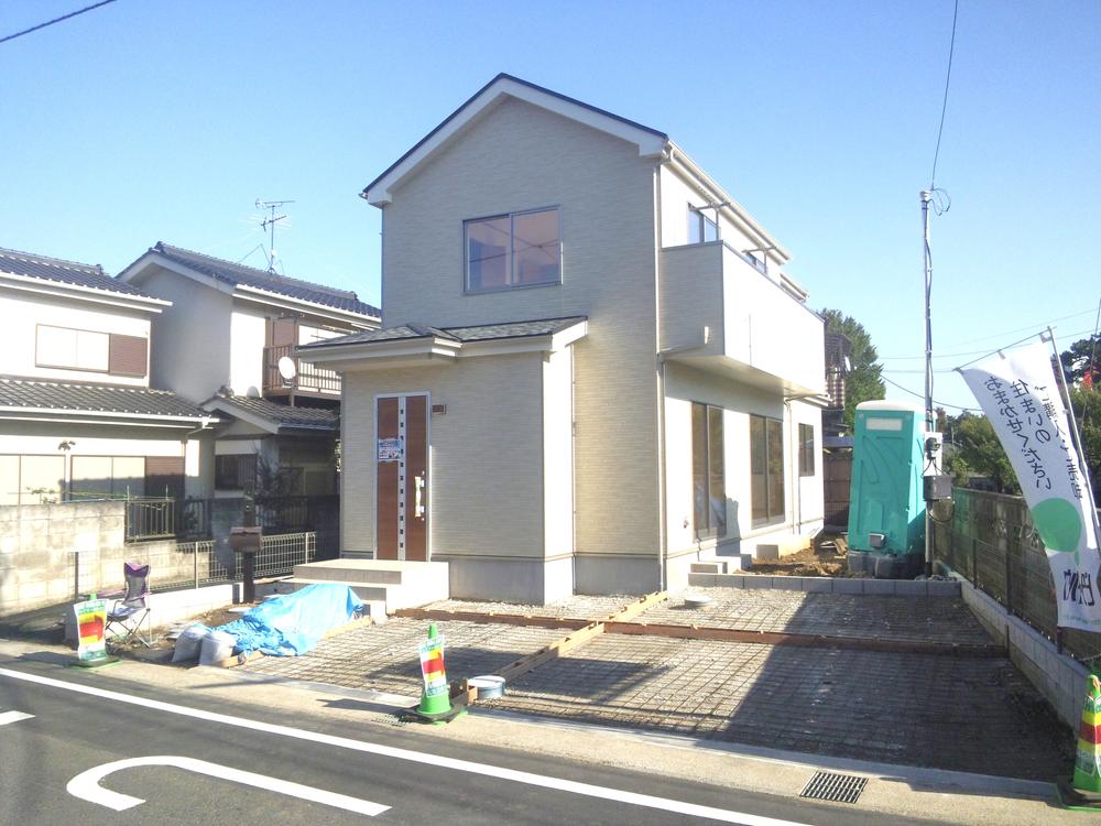 Local appearance photo. Simple appearance