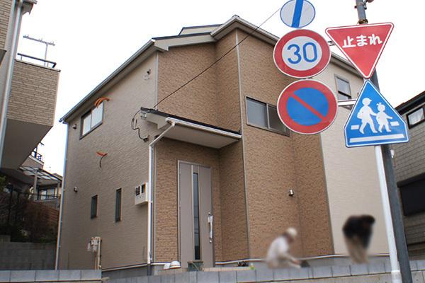 Floor plan. 21,800,000 yen, 4LDK, Land area 126.44 sq m , Face-to-face kitchen where you can enjoy a conversation with your family, even while the building area 93.15 sq m cuisine