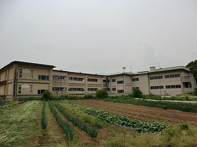 Junior high school. Nagareyama 640m to stand Eastern Junior High School