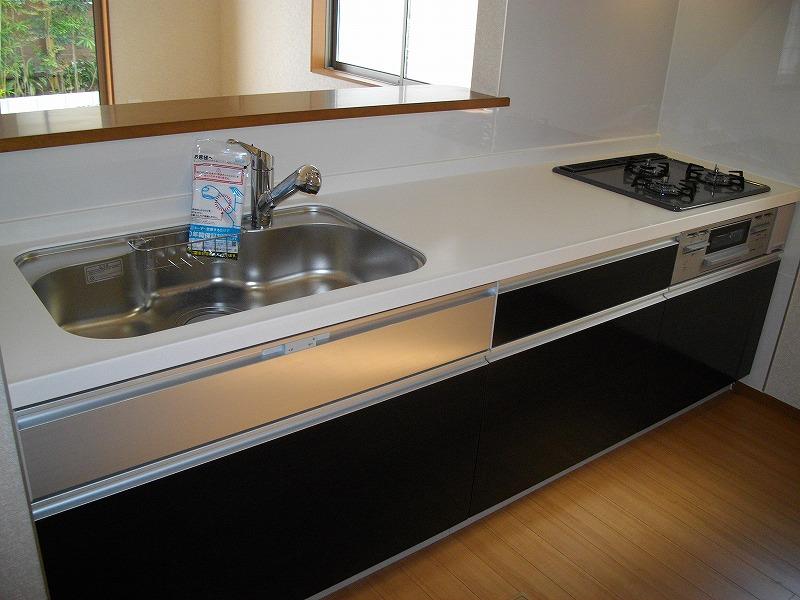 Same specifications photo (kitchen). Same specifications