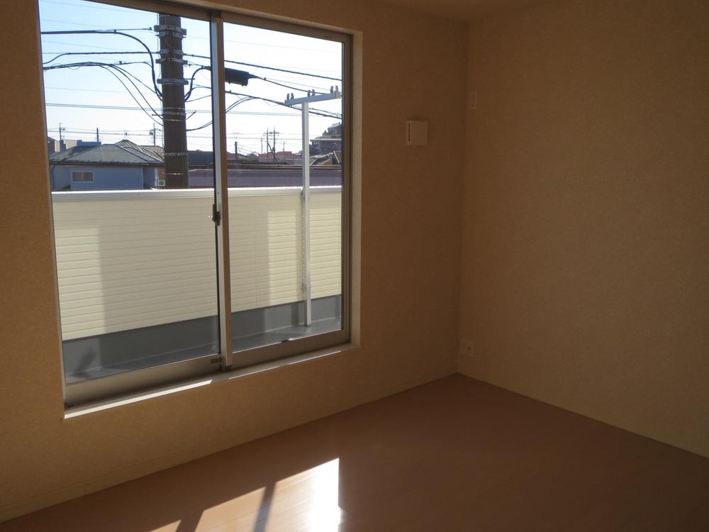 Non-living room. Indoor (11 May 2013) Shooting