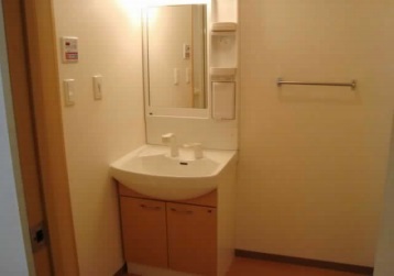 Washroom. Shampoo dresser similar