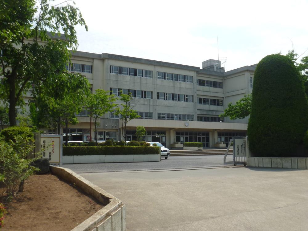 Junior high school. Nagareyama Municipal Minami Nagareyama until junior high school 734m