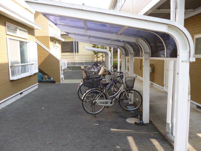 Other. Wide parking lot with a roof Also bike ・  ・  ・ ?