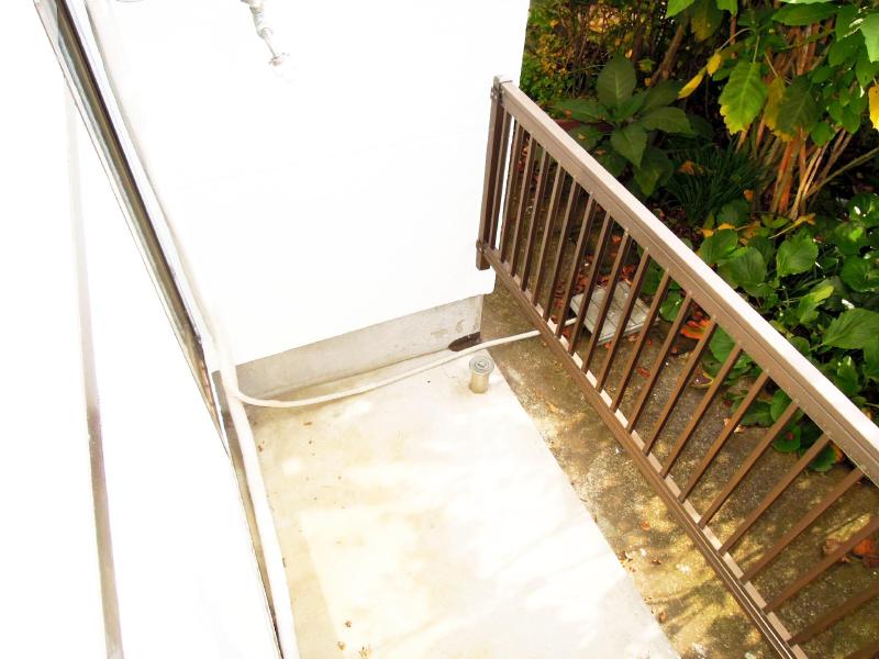 Balcony. There are washing machine Storage