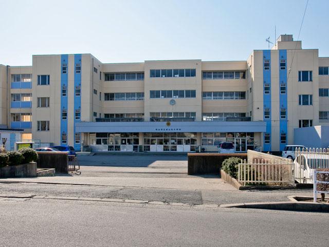 Primary school. 907m to Nagareyama Municipal Nagareyama North Elementary School
