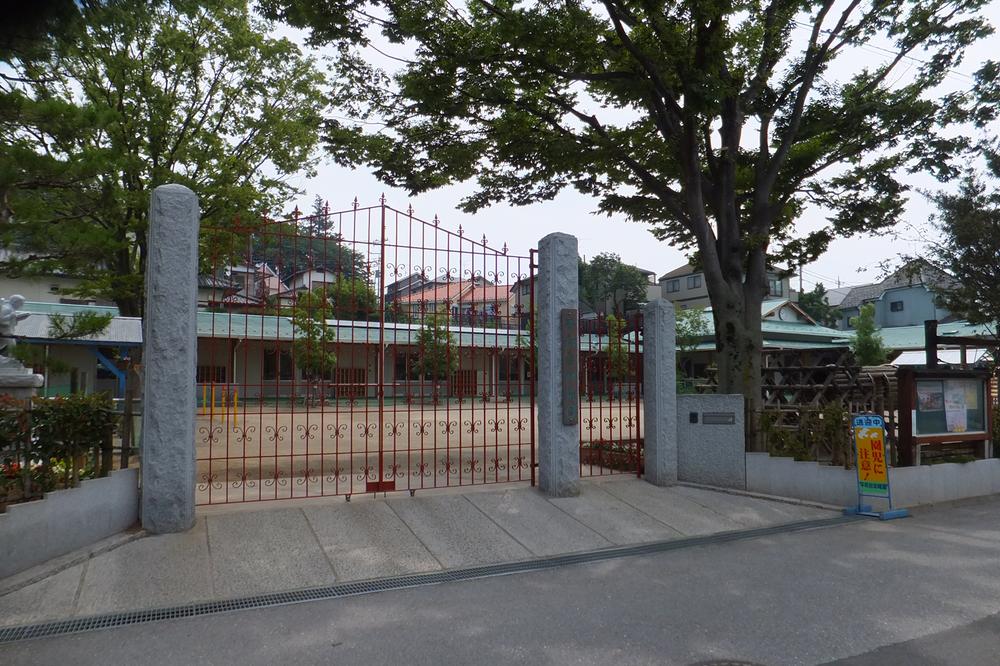 kindergarten ・ Nursery. Heiwadai 679m to kindergarten