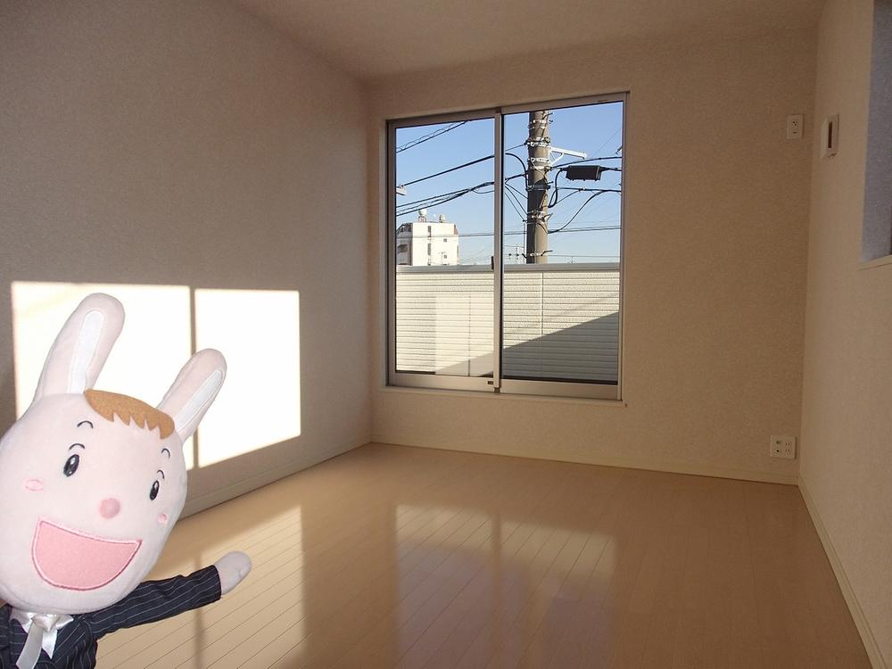 Non-living room. Indoor (November 21, 2013) Shooting