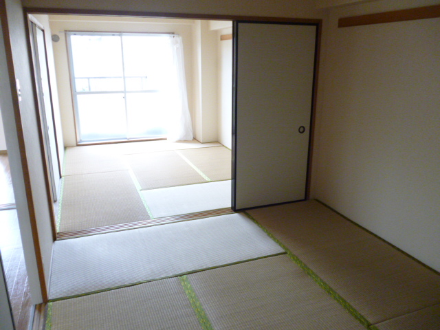 Other room space