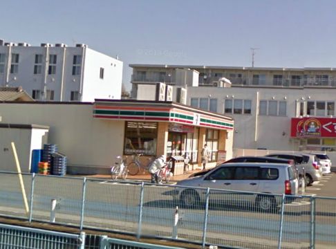 Convenience store. Seven-Eleven Minami Nagareyama post office before store up (convenience store) 750m