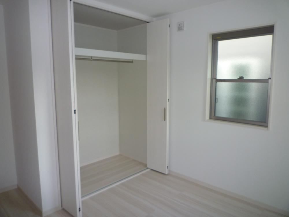 Non-living room. Indoor (September 2013) Shooting