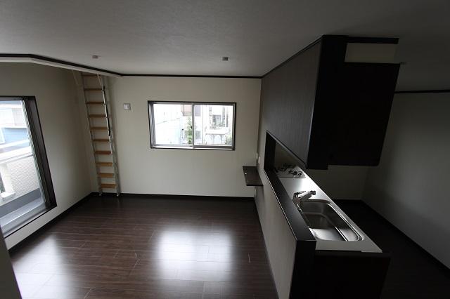 Living. LDK (Pledge 14.12)