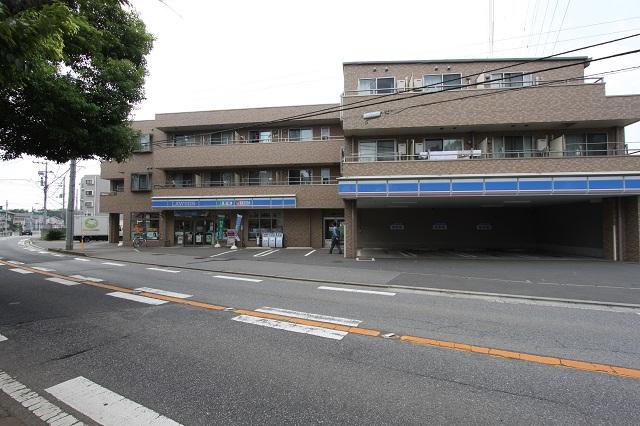 Convenience store. 645m until Lawson Narashino Saginumadai chome shop