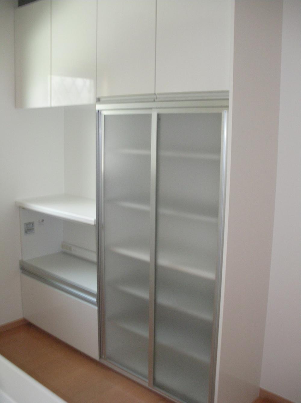 Kitchen. Construction example: well-received by customers. Gotta cupboard of