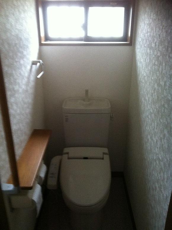 Toilet. 1 ・ Located on the second floor.