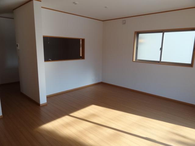 Same specifications photos (living). 1, Of Building 2 both 16 quires LDK. Japanese-style room and in the integrated Hiro of the 22 pledges worth.