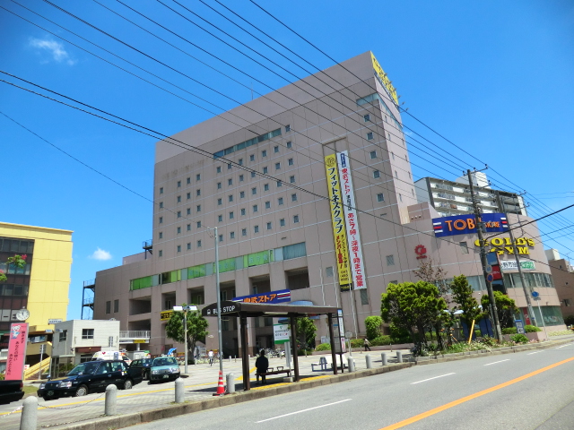 Supermarket. Tobu Store Co., Ltd. Tsudanuma store up to (super) 670m