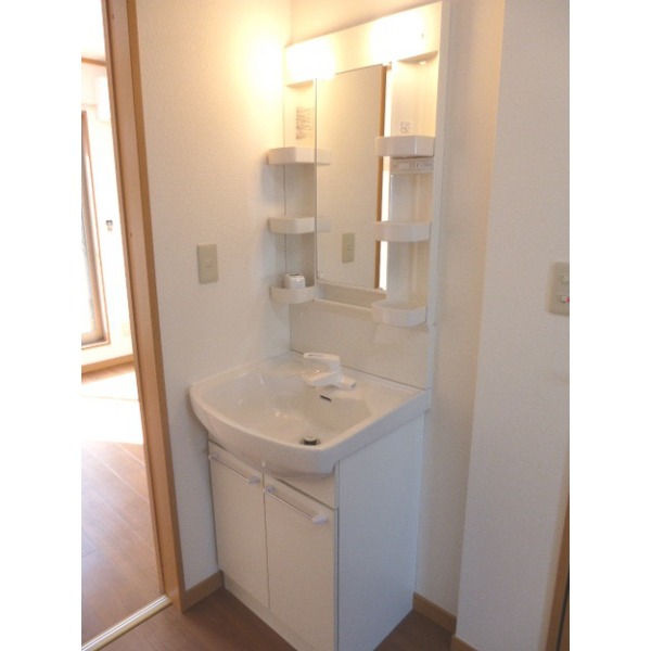 Washroom. Dresser with