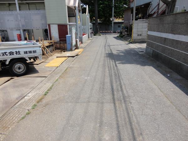 Local photos, including front road. Facing the southwest road