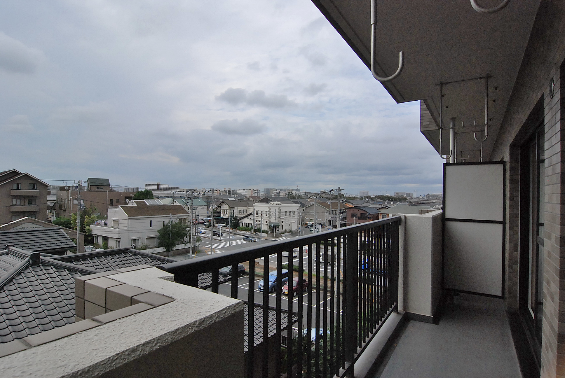 Balcony. View of a good room. The time of shooting Weather cloudy
