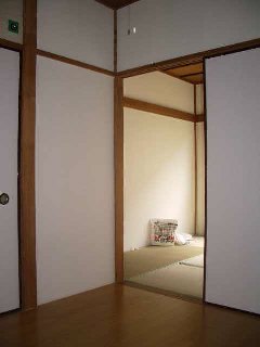 Living and room. There are two rooms of Japanese and Western-style. 