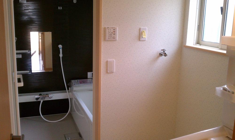 Same specifications photo (bathroom). Interior