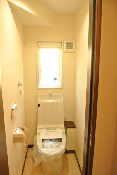 Same specifications photos (Other introspection)