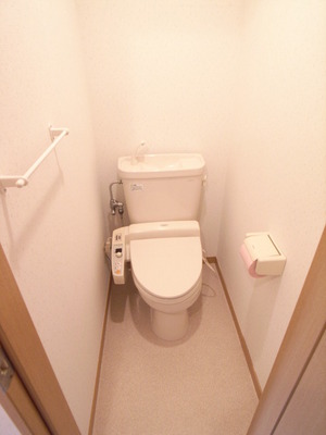 Toilet. There Washlet ☆
