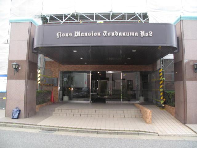 Local appearance photo. The first floor rooms of 3LDK has vacant (October 2013) Shooting