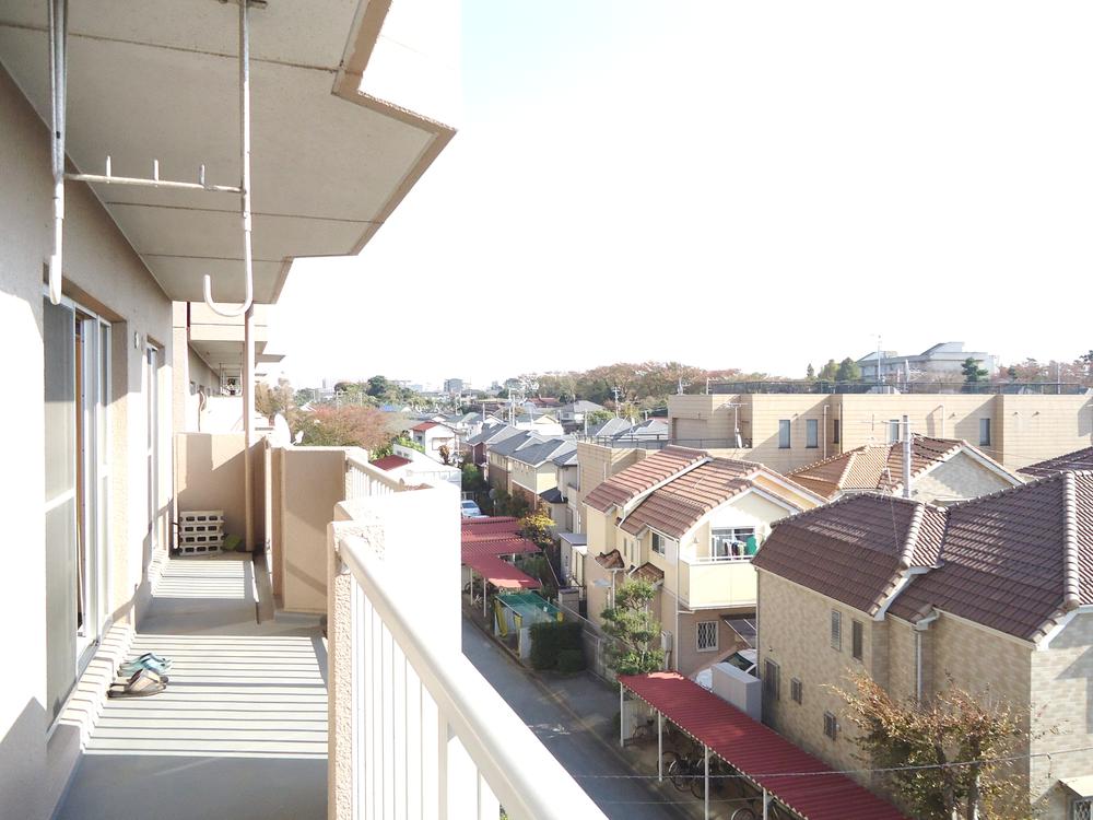 Balcony. Local (11 May 2013) Shooting.