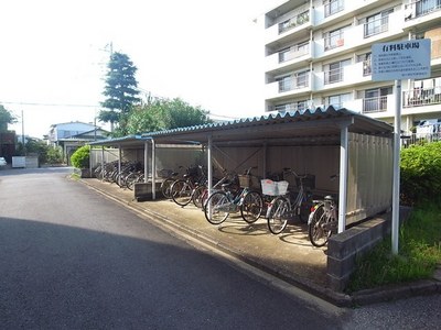 Other common areas. On-site bicycle parking lot is covered to survive even on a rainy day. 