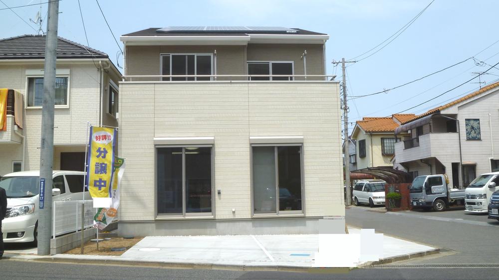 Local appearance photo. Local (April 2013) Shooting