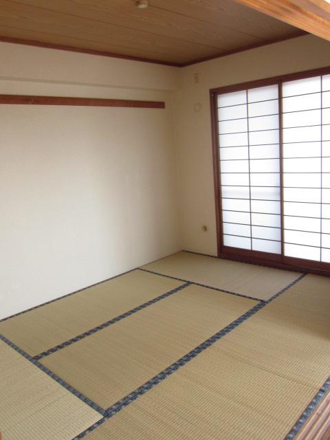 Non-living room. Local (August 15, 2013) Shooting