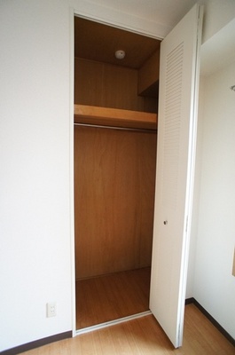 Other Equipment. Storage (closet type) Western 5.5 Pledge