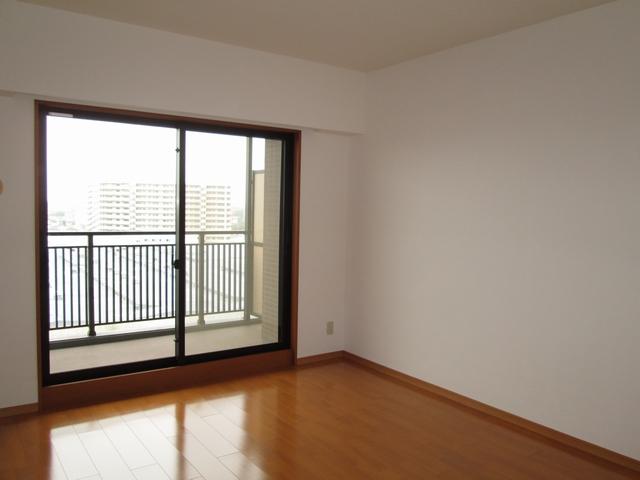 Living. Indoor (June 2013) Shooting