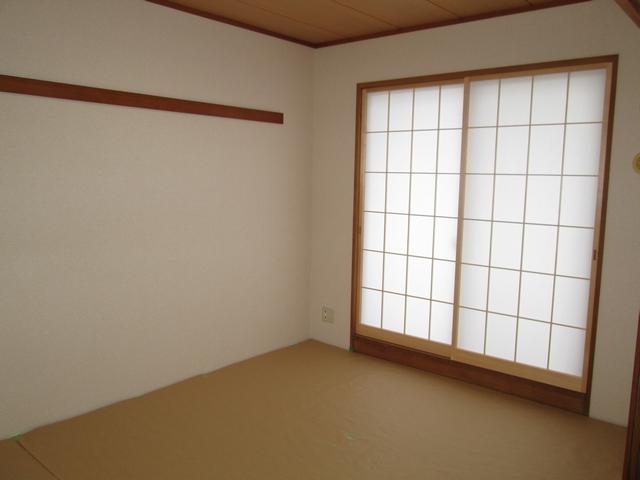 Other introspection. Indoor (June 2013) Shooting