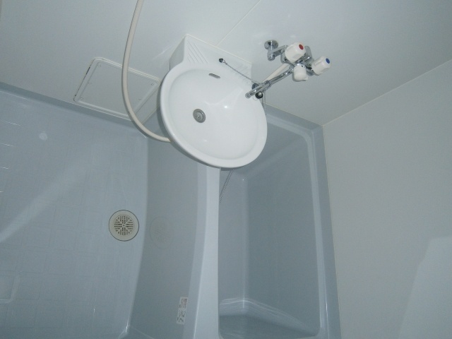 Bath. With bathroom dryer