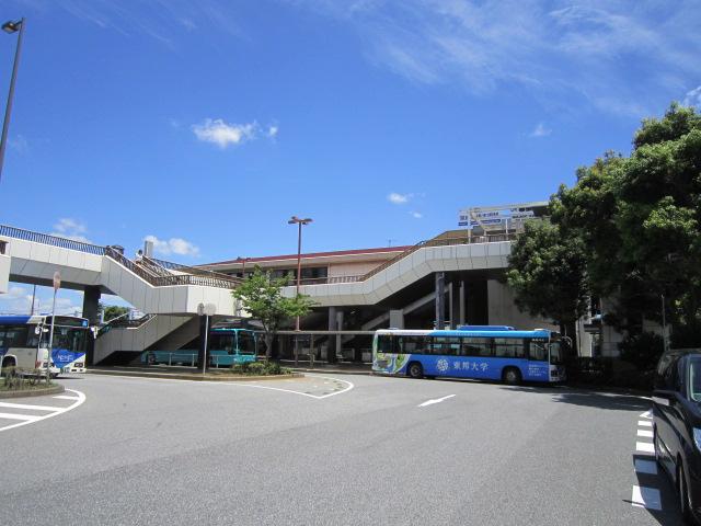 station. JR Sobu center line 1360m to Makuhari-Hongō Station