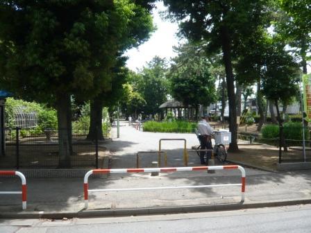 Other Environmental Photo. 160m to the educational center park