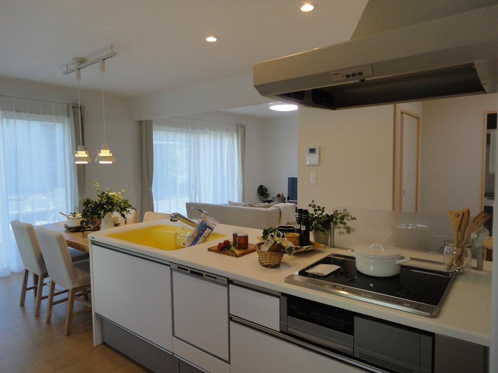 Same specifications photo (kitchen). Our same specifications