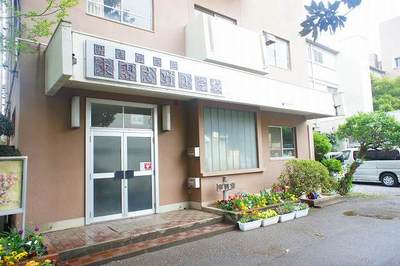 Primary school. 158m to Narashino Municipal Higashinarashino elementary school (elementary school)